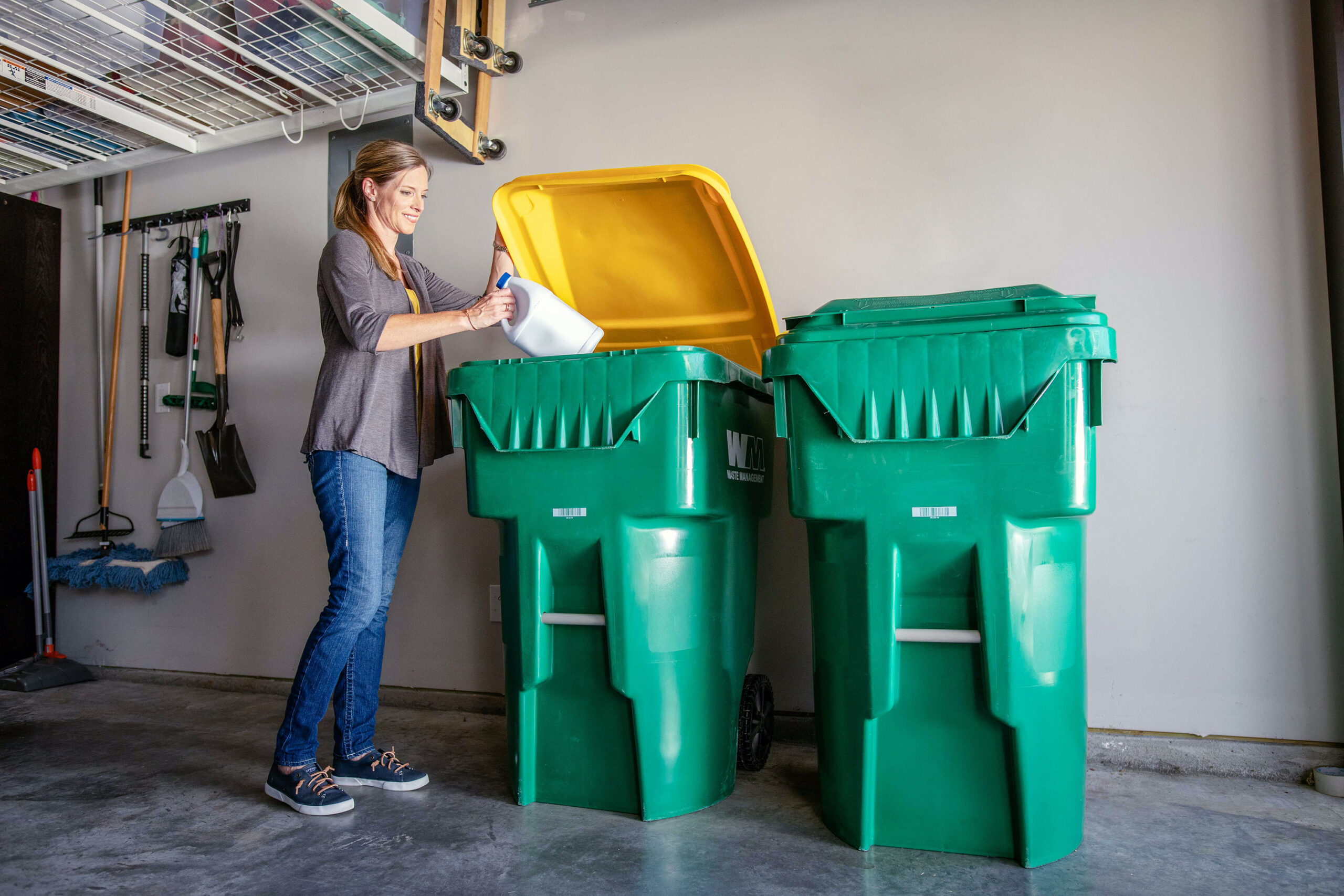 Recycling waste with Secure Waste Virginia